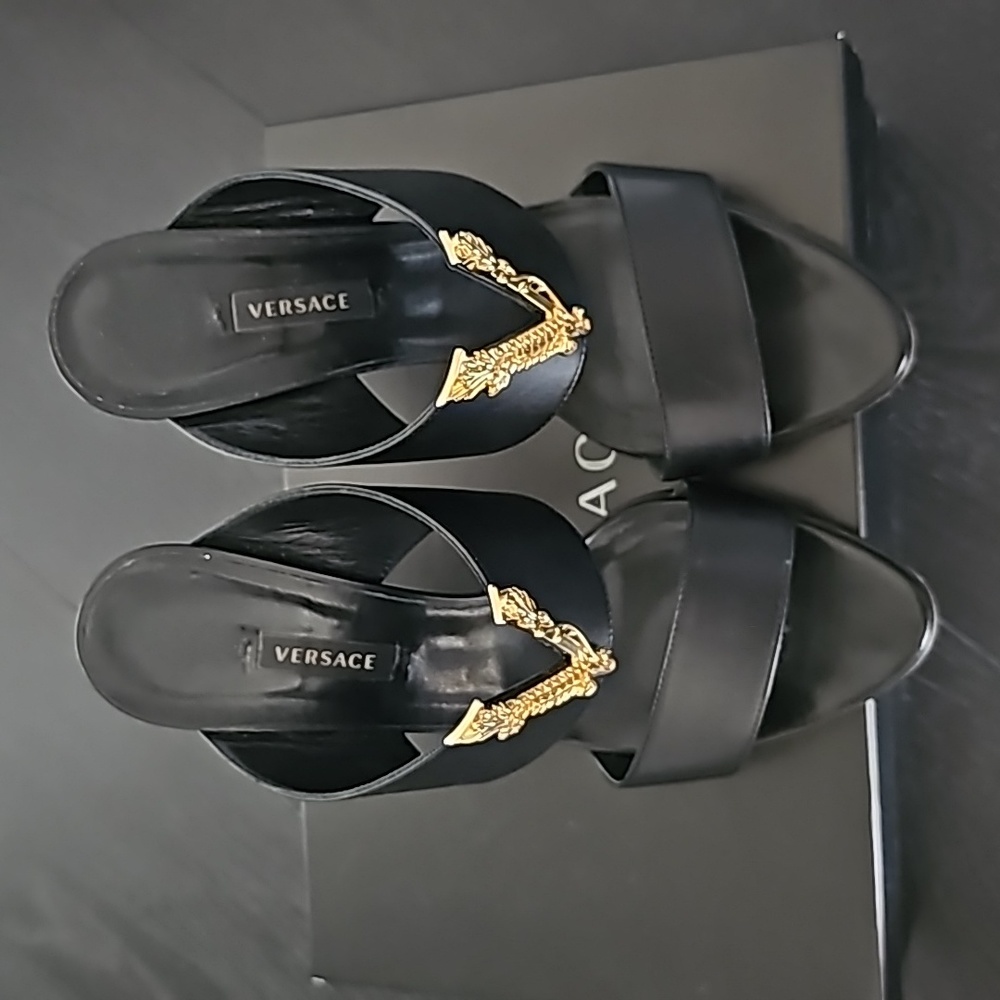 💯 Authentic Versace Virtus Heels black gold 38.5 - Picture 4 of 8